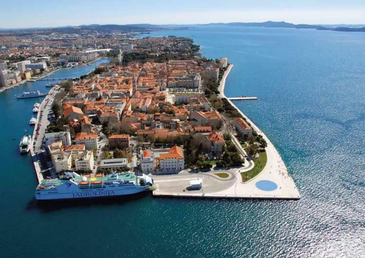 Reza Luxury Apartment Ζαντάρ Εξωτερικό φωτογραφία