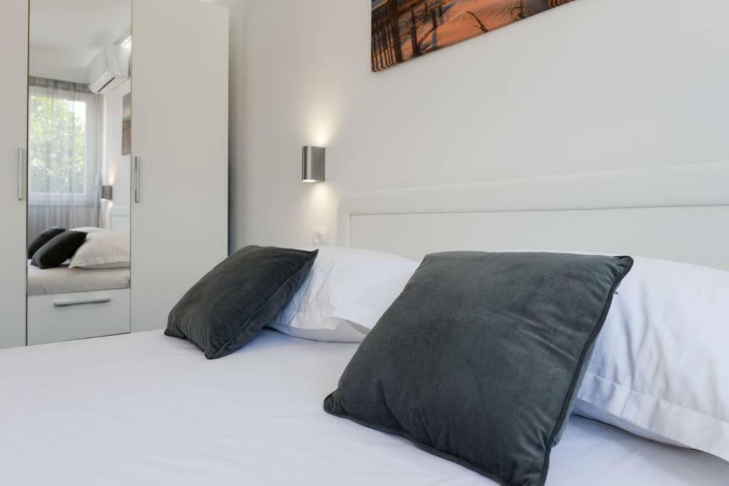 Reza Luxury Apartment Ζαντάρ Εξωτερικό φωτογραφία