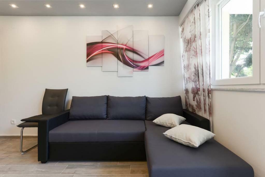 Reza Luxury Apartment Ζαντάρ Εξωτερικό φωτογραφία