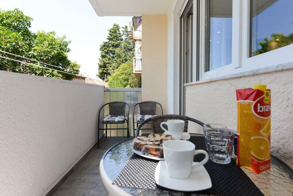 Reza Luxury Apartment Ζαντάρ Εξωτερικό φωτογραφία