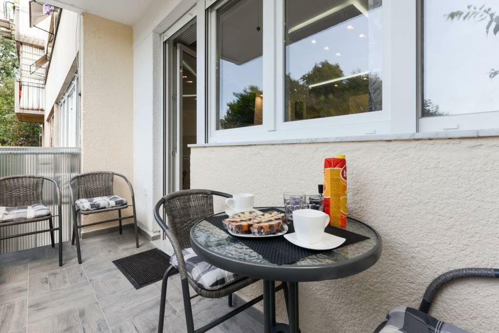 Reza Luxury Apartment Ζαντάρ Εξωτερικό φωτογραφία